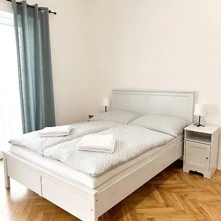 Apartment Jen Tak Spolu - Znojmo